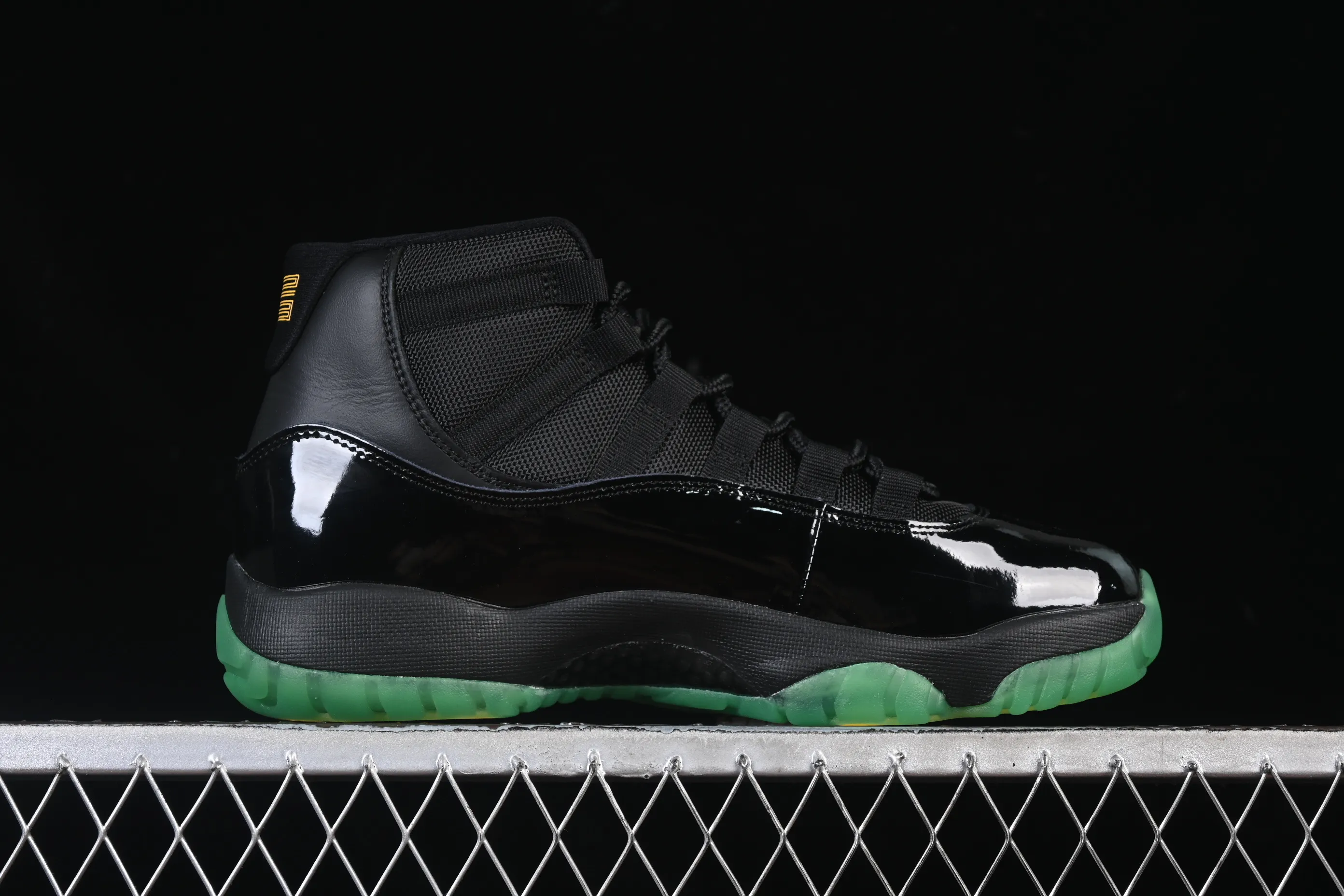 All categories Air Jordan Jordan series basketball shoes Air Jordan 11 Air Jordan 11 Retro "Green Black" AJ11 Joe 11 black and green CT8012-037